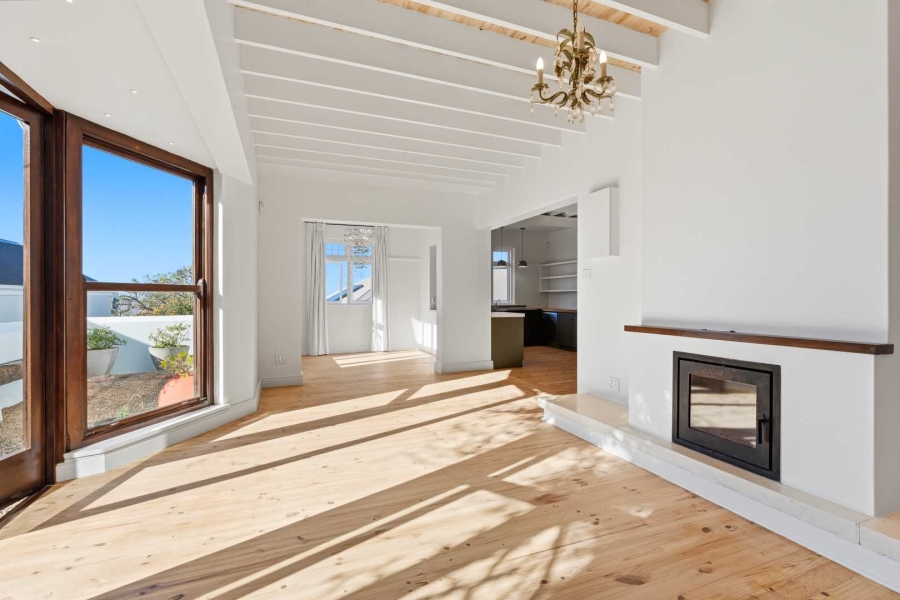 4 Bedroom Property for Sale in Kalk Bay Western Cape